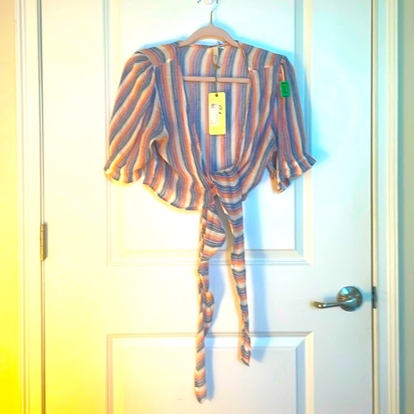 Elan multi-colored striped crop top with tie - Picture 3 of 7